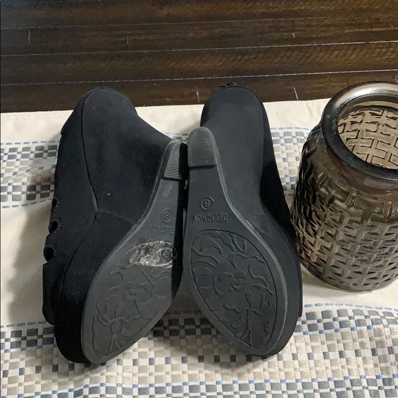 Black Delicacy wedges - Picture 3 of 3